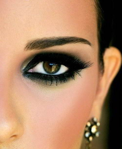 make up viso e smokey eyes