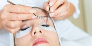 applicazione-extension-ciglia-professionale